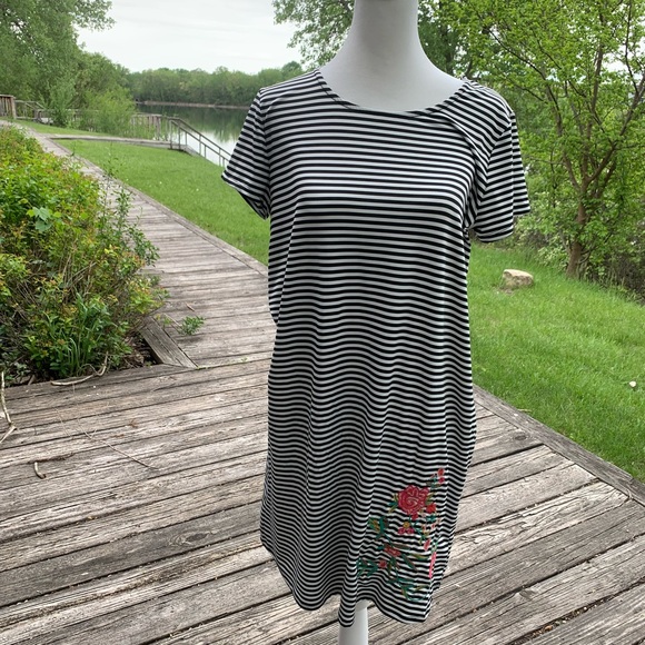 Maurices Dresses & Skirts - •Striped Maurice’s dress
